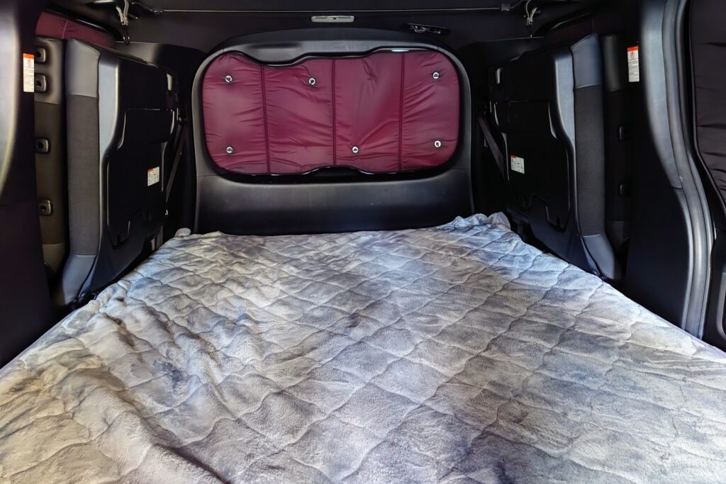 軽自動車で車中泊を快適にするグッズ
