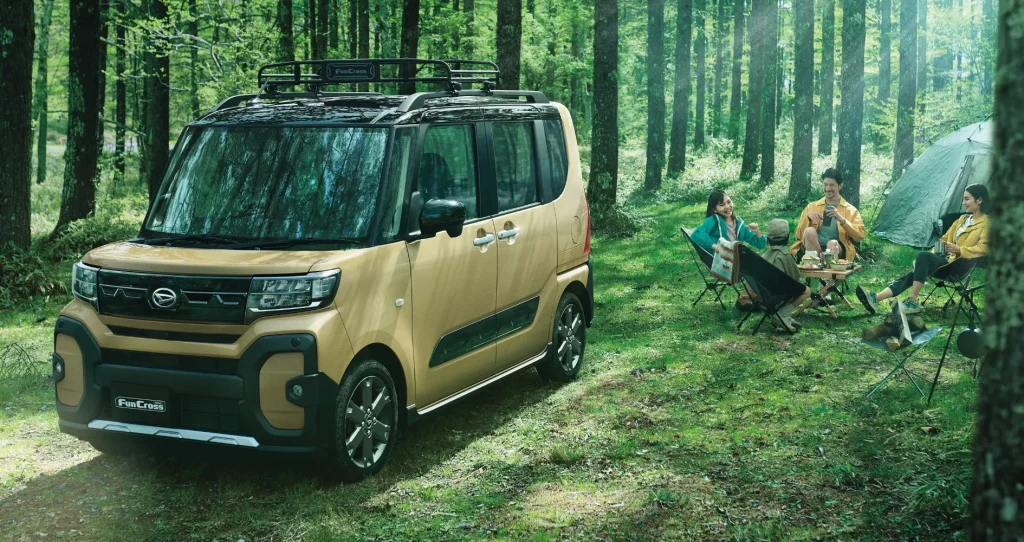 タントファンクロス(ダイハツ)|広さも個性も手に入る!都会×アウトドアの二刀流